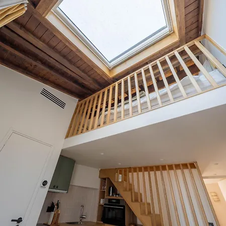 Sous Les Toits De Montmartre Apartment Paris